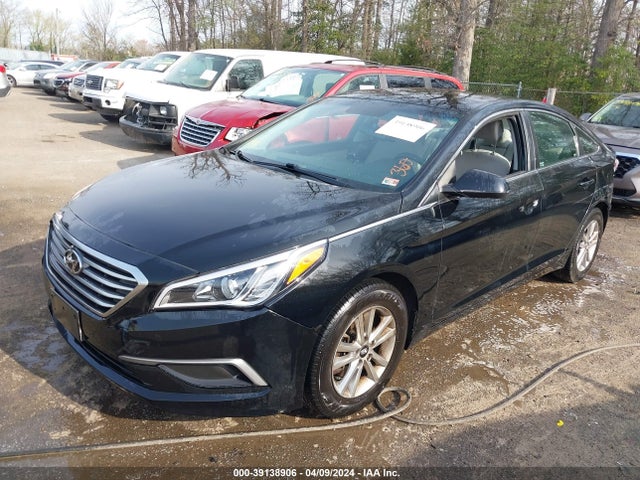 Hyundai SONATA SE 2016 5NPE24AF7GH356940 Image 2