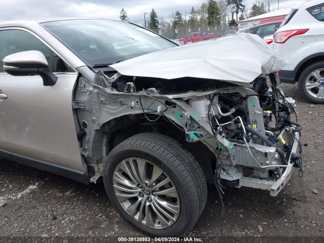 Toyota Venza Limited 2021 JTEAAAAH6MJ001113 Image 6