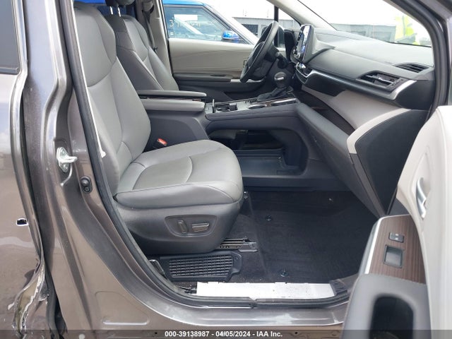 Toyota SIENNA XLE 2023 5TDYSKFCXPS078898 Image 5