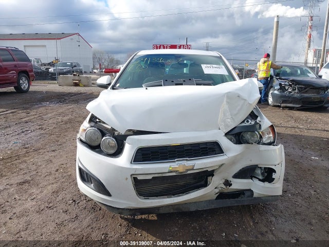 Chevrolet Sonic Lt Auto 2014 1G1JC6SB0E4236136 Image 11