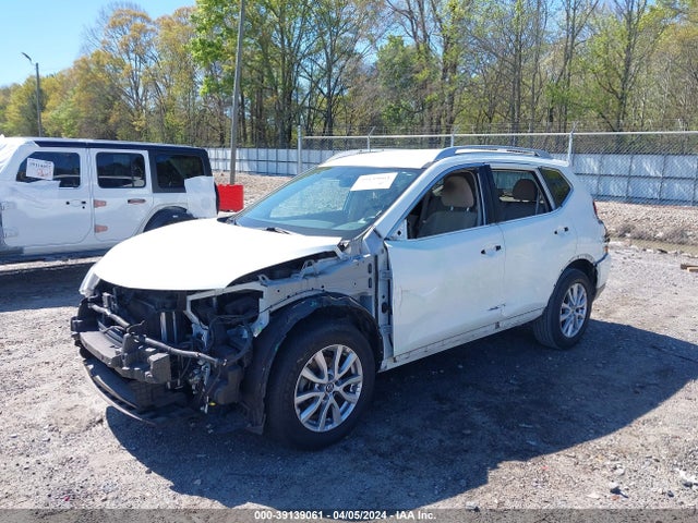 Nissan ROGUE SV 2017 KNMAT2MT7HP576568 Image 2
