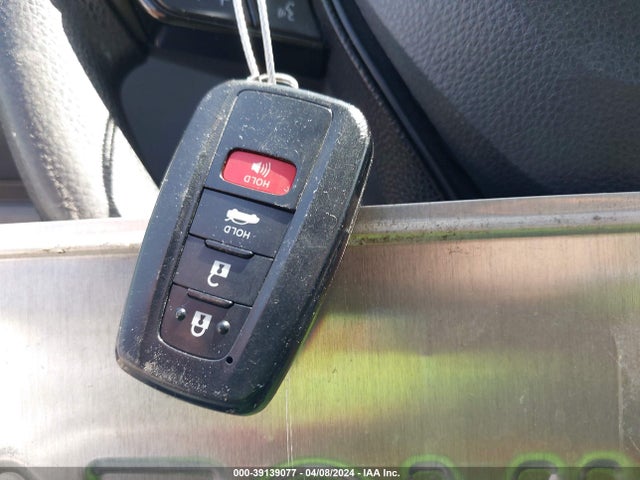 Toyota Corolla Hybrid Le 2021 JTDEAMDE3MJ022414 Image 11