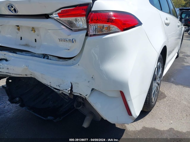 Toyota Corolla Hybrid Le 2021 JTDEAMDE3MJ022414 Image 20
