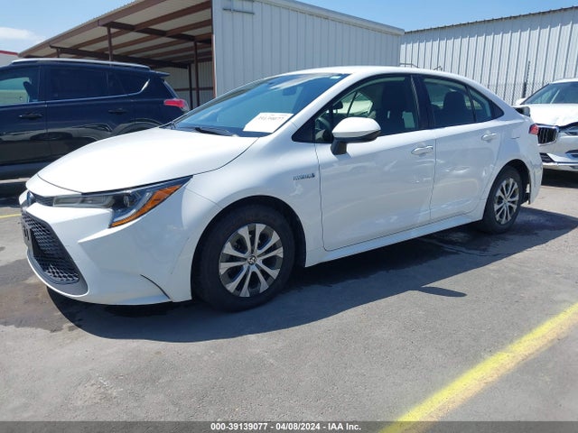 Toyota Corolla Hybrid Le 2021 JTDEAMDE3MJ022414 Image 2