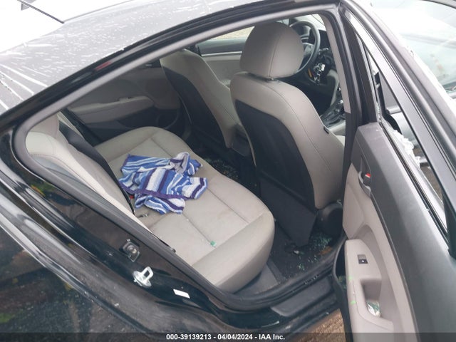 Hyundai ELANTRA SE 2017 KMHD74LF2HU176391 Image 8