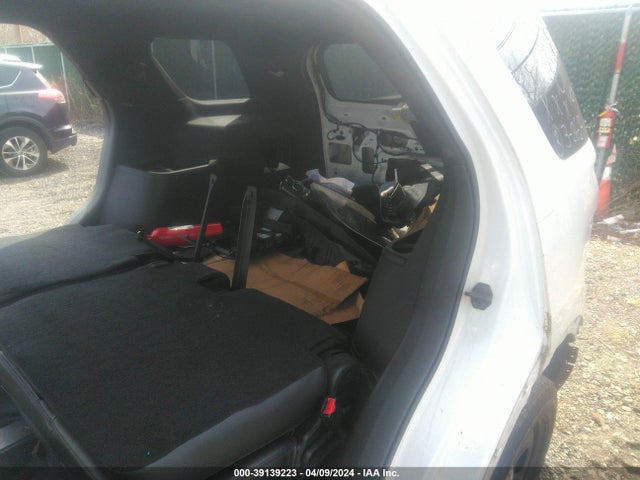 Ford Utility Police Interceptor 2016 1FM5K8AR3GGB65033 Image 12