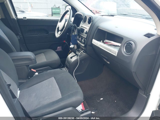 Jeep Compass Sport 2014 1C4NJDBB9ED644427 Image 5