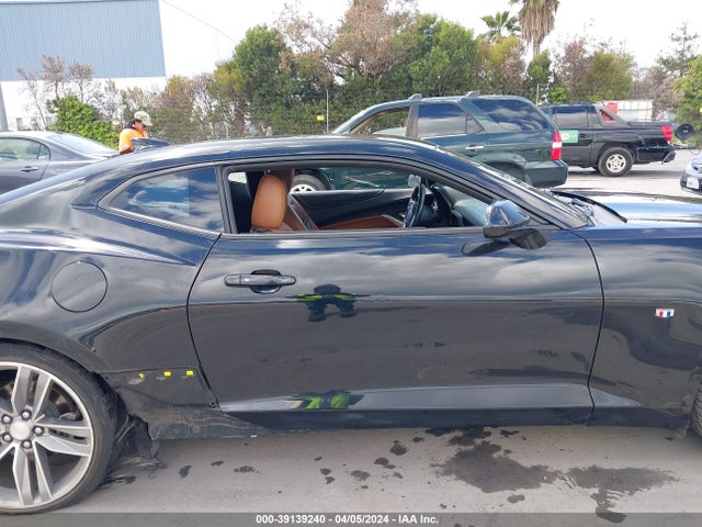 Chevrolet Camaro 2lt 2017 1G1FD1RSXH0171416 Image 12