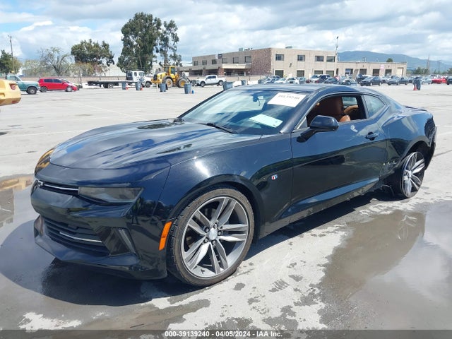 Chevrolet Camaro 2lt 2017 1G1FD1RSXH0171416 Image 2