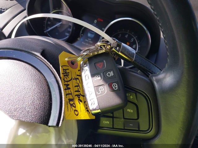 2017 JAGUAR F-TYPE SAJWA6ET3H8K44673 Photo 10