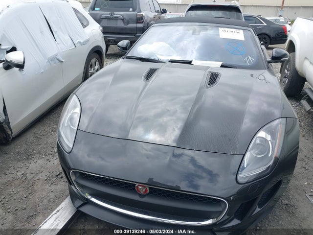 Jaguar F-type Premium 2017 SAJWA6ET3H8K44673 Image 12