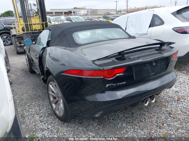 2017 JAGUAR F-TYPE SAJWA6ET3H8K44673 Photo 2