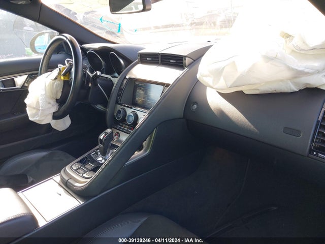 2017 JAGUAR F-TYPE SAJWA6ET3H8K44673 Photo 7