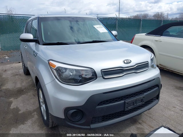 KIA Soul 2018 KNDJN2A25J7604623 Image 1