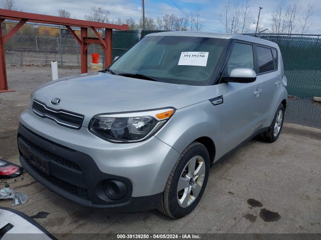 KIA Soul 2018 KNDJN2A25J7604623 Image 2