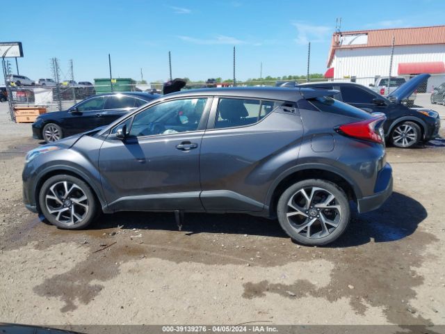 NMTKHMBX0LR117810 Toyota C-HR XLE