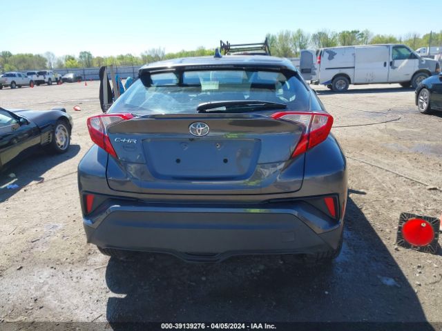 NMTKHMBX0LR117810 Toyota C-HR XLE