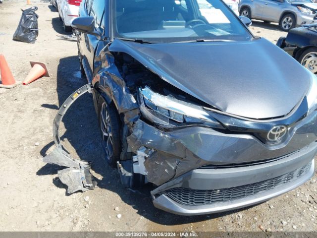 NMTKHMBX0LR117810 Toyota C-HR XLE