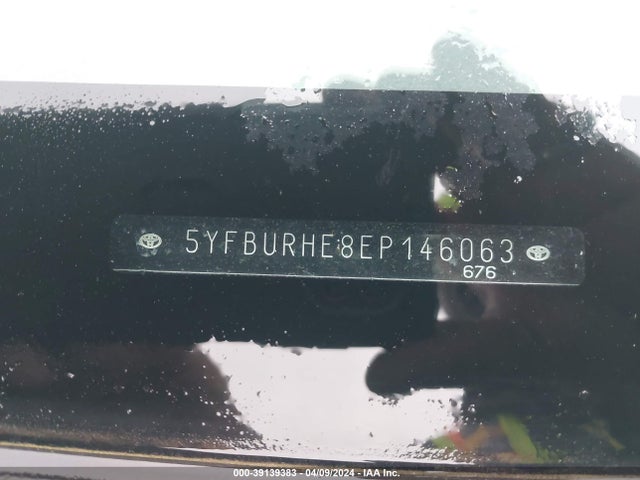 Toyota COROLLA LE 2014 5YFBURHE8EP146063 Image 9