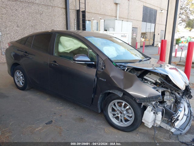 Toyota Prius Two 2017 JTDKBRFU5H3559488 Image 13