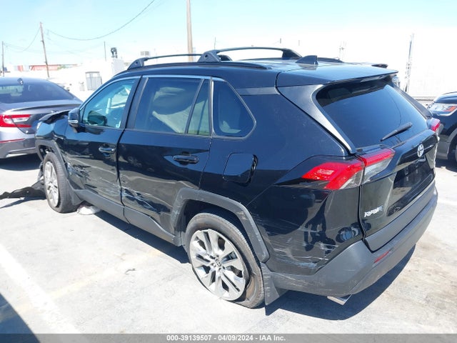 Toyota Rav4 Xle Premium 2021 2T3C1RFV2MC141740 Image 3