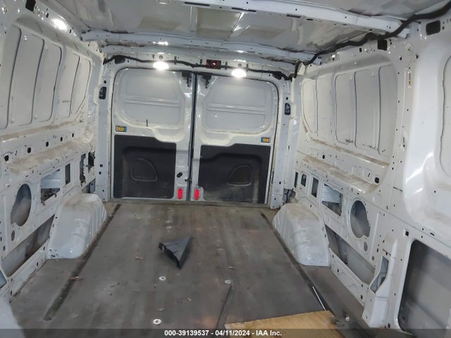 Ford Transit-150 2016 1FTYE2YG5GKA85417 Image 8