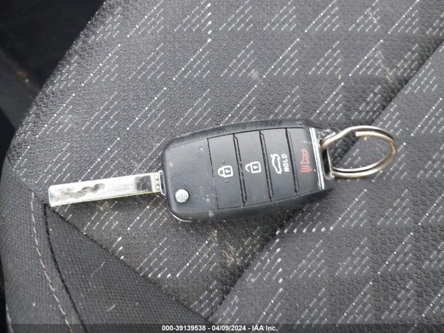 KIA RIO S 2020 3KPA24AD3LE255728 Image 11