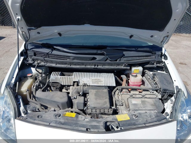 Toyota Prius Two 2015 JTDKN3DU6F0405118 Image 10