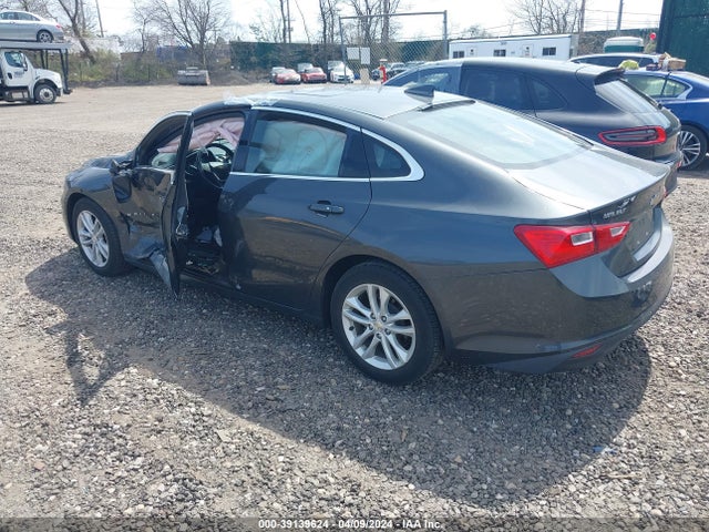 Chevrolet MALIBU LT 2018 1G1ZD5STXJF132688 Image 3