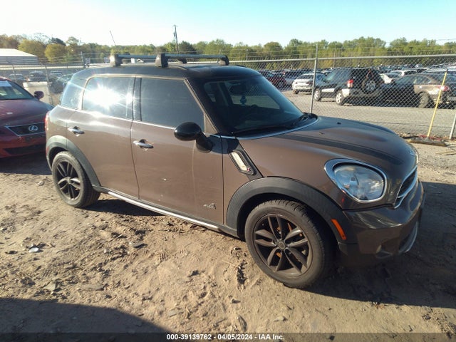 2015 MINI COUNTRYMAN WMWZC5C50FWM19634 Photo 0
