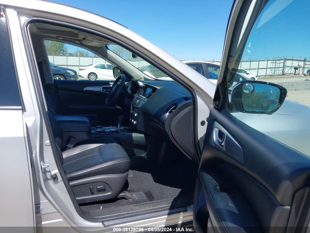 Nissan Pathfinder Sl 2017 5N1DR2MM5HC605640 Image 5