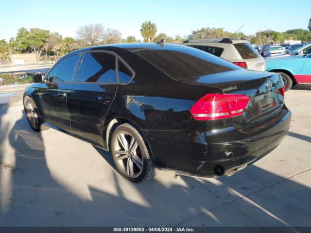 1VWAS7A34EC111427 Volkswagen Passat 1.8t Wolfsburg Edition