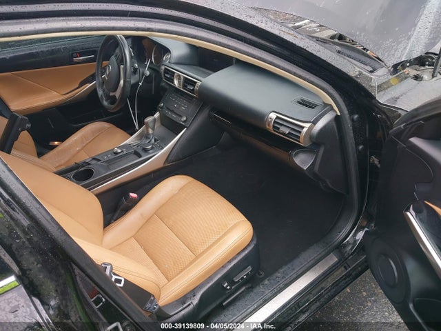 Lexus IS 200T 2016 JTHBA1D22G5012699 Image 5