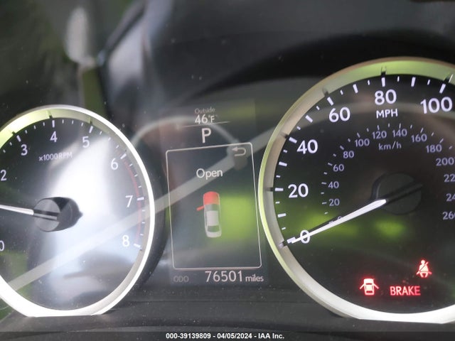 Lexus IS 200T 2016 JTHBA1D22G5012699 Image 7