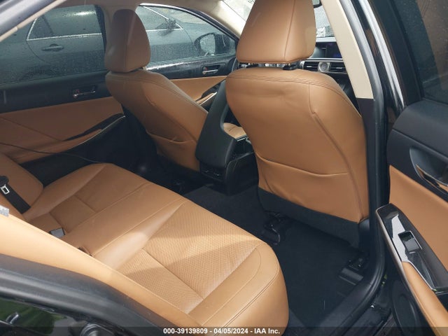Lexus IS 200T 2016 JTHBA1D22G5012699 Image 8