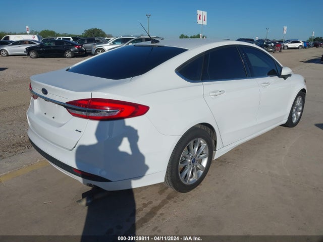 Ford FUSION SE 2017 3FA6P0H70HR144558 Image 4
