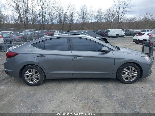 Hyundai Elantra Value Edition 2019 5NPD84LFXKH419139 Image 13