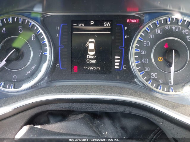 Chrysler 200 Limited 2016 1C3CCCAB7GN117811 Image 7