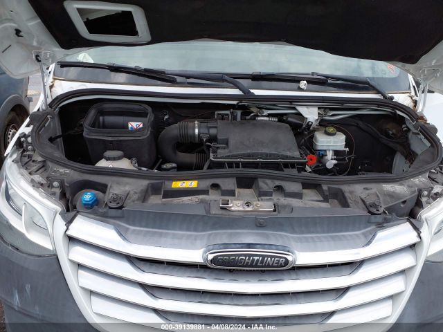 WDRPF1CD0KP061151 Freightliner Sprinter 2500 High Roof V6