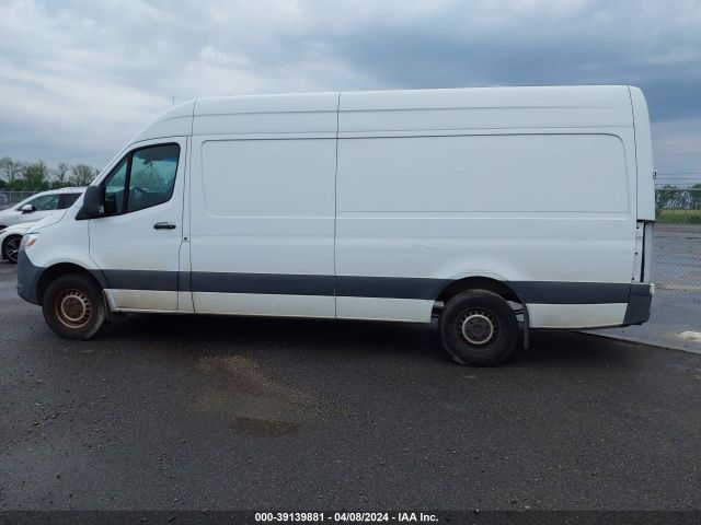 WDRPF1CD0KP061151 Freightliner Sprinter 2500 High Roof V6