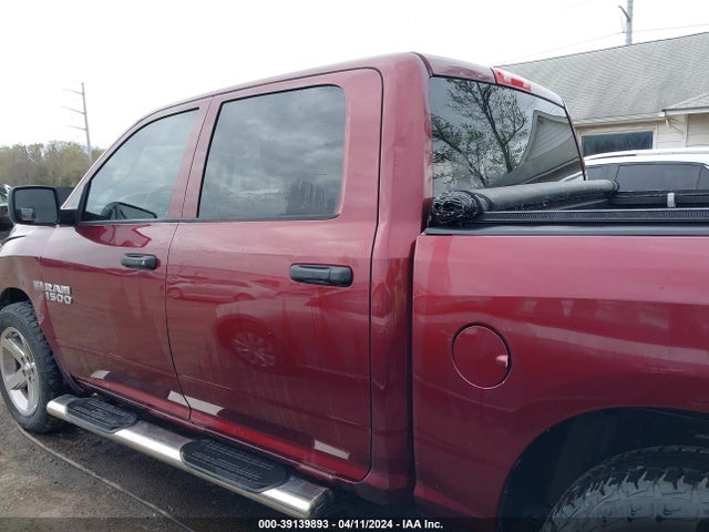 RAM 1500 Express  4x4 5'7 Box 2017 3C6RR7KT1HG701366 Image 14