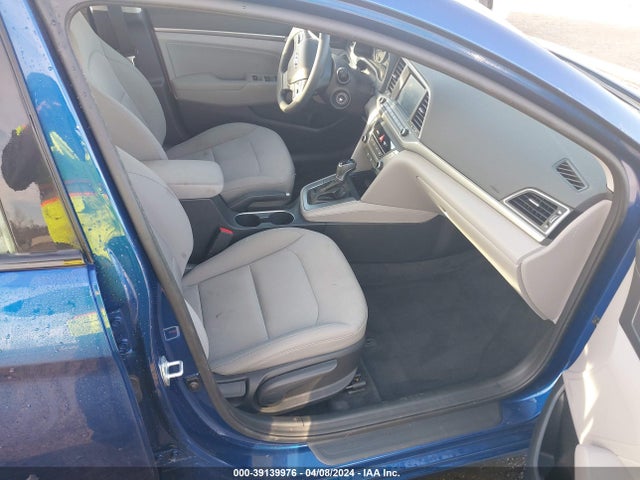 Hyundai ELANTRA SE 2017 5NPD84LF6HH117176 Image 5
