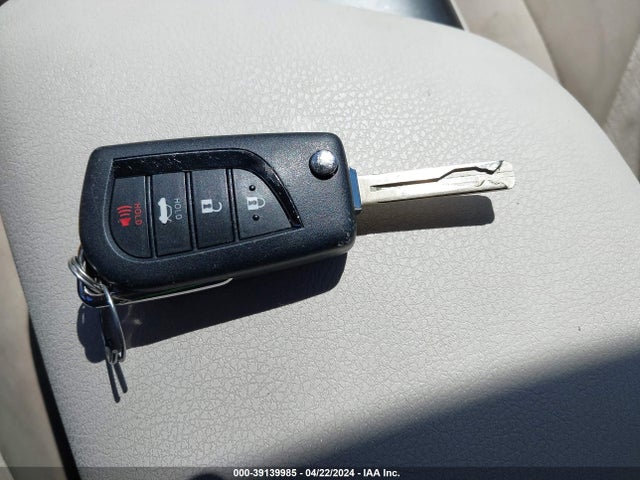 Toyota CAMRY LE 2022 4T1C11AK9NU068888 Image 11