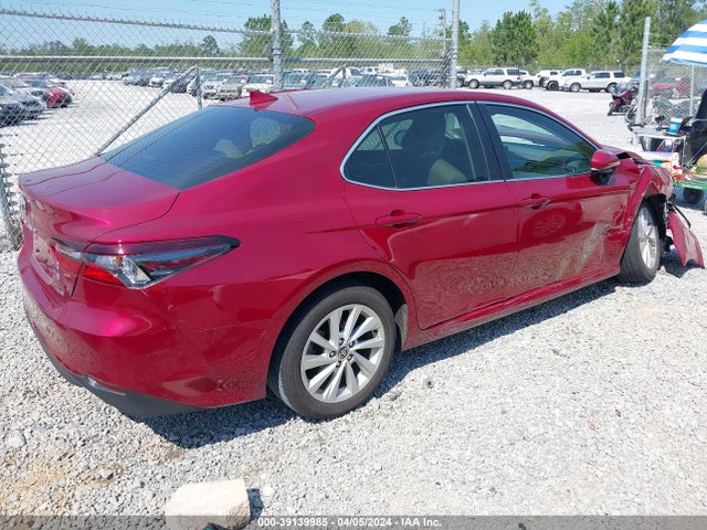 Toyota CAMRY LE 2022 4T1C11AK9NU068888 Image 4