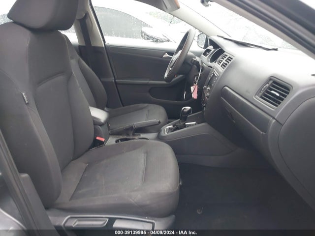 3VW267AJ7GM378294 Volkswagen Jetta 1.4t S