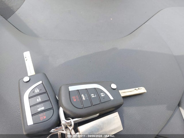 Toyota COROLLA LE 2021 JTDEPMAE9MJ188276 Image 11