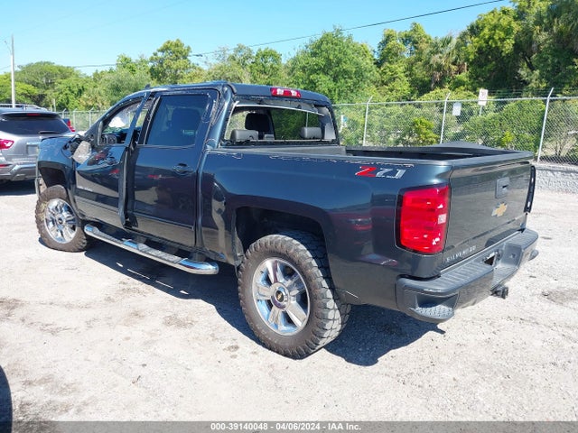 Chevrolet Silverado 1500 2lt 2018 3GCUKREC6JG442300 Image 3
