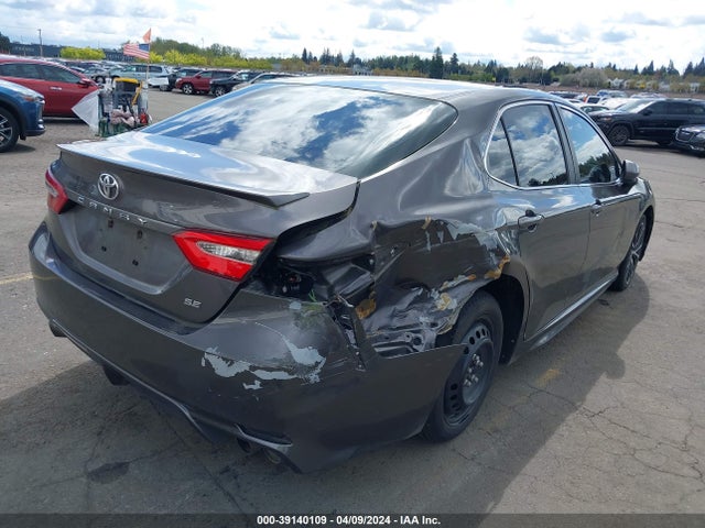 Toyota CAMRY SE 2018 4T1B11HK4JU130581 Image 4
