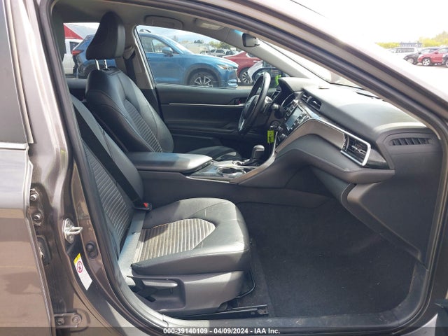 Toyota CAMRY SE 2018 4T1B11HK4JU130581 Image 5
