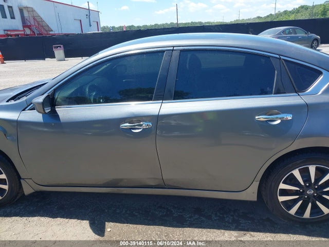 Nissan Altima 2.5 S 2018 1N4AL3AP3JC479044 Image 15